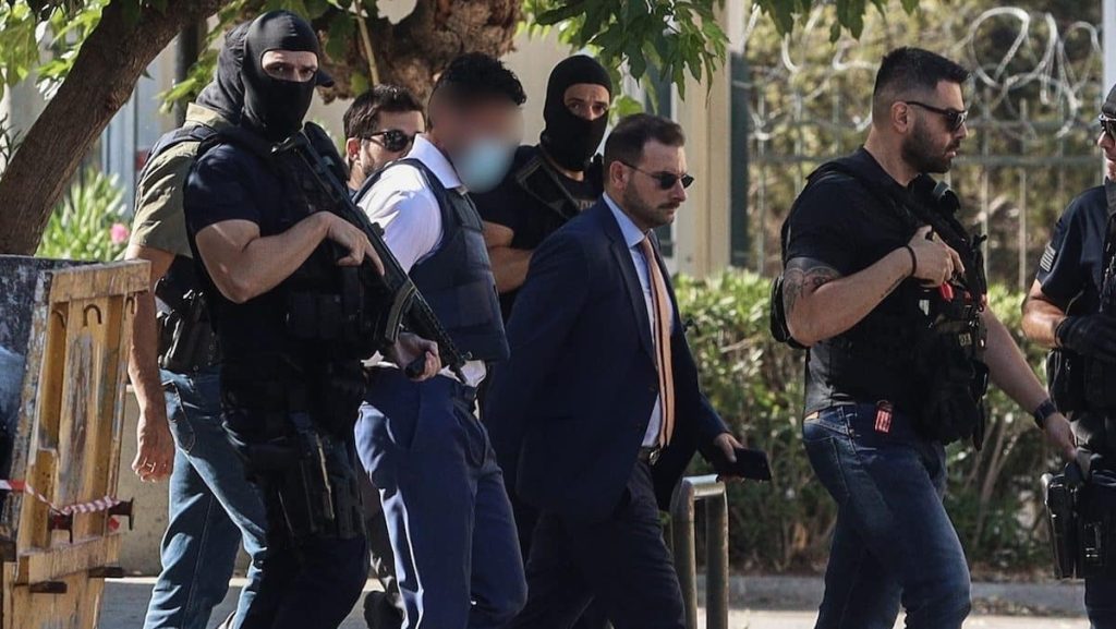 Έρευνα για τη «μαφία της Μυκόνου» ζητά η εισαγγελέας του Αρείου Πάγου