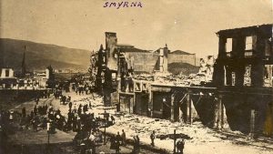 13 Σεπτεμβρίου 1922 - Η Σμύρνη μάνα καίγεται