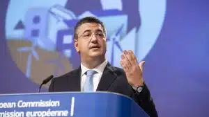 Tzitzikostas