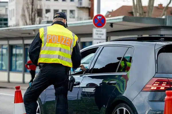 Έκρηξη σε κλαμπ στην Κολωνία - Τραυματίστηκε ένα άτομο