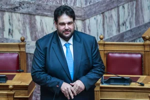 Αξιολόγηση Δημοσίου: Οι πολίτες βαθμολογούν τις υπηρεσίες