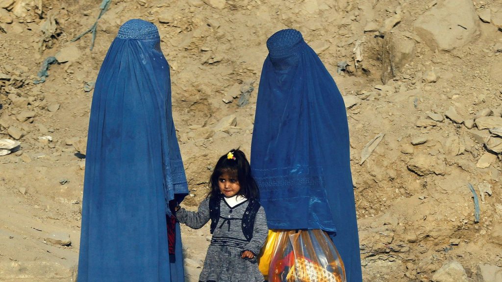 women in afghanistan2