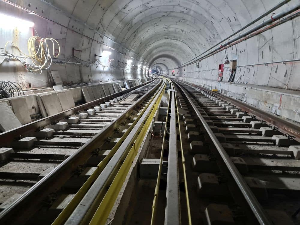 siragga metro tunnel pireas