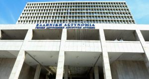 Αθώος αξιωματικός της ΕΛΑΣ που «κρατούσε» δύο χρόνια στο συρτάρι του το κινητό του Σπ. Παπαχρήστου