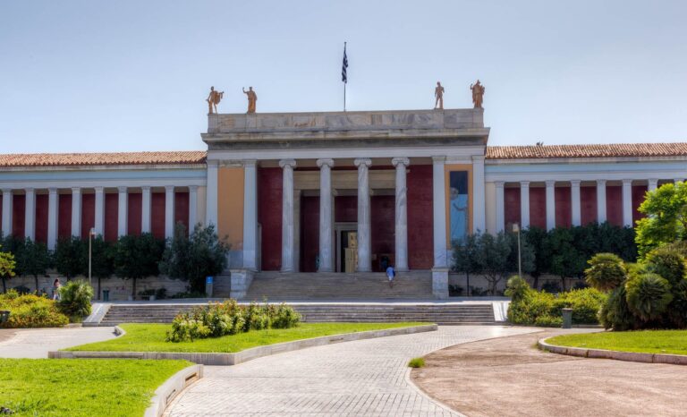 Υπ. Πολιτισμού: Κλείνουν οι αιτήσεις για 103 προσλήψεις σε αρχαιολογικά μουσεία