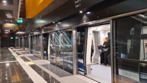 Μετρό Θεσσαλονίκης: Πρόβλημα και στις ράγες 42 ημέρες μετά την έναρξή του