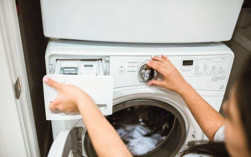 Το θερινό ωράριο για μειωμένο τιμολόγιο ρεύματος