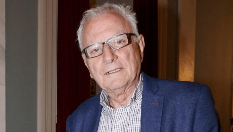 Πέθανε ο Κώστας Χαρδαβέλλας