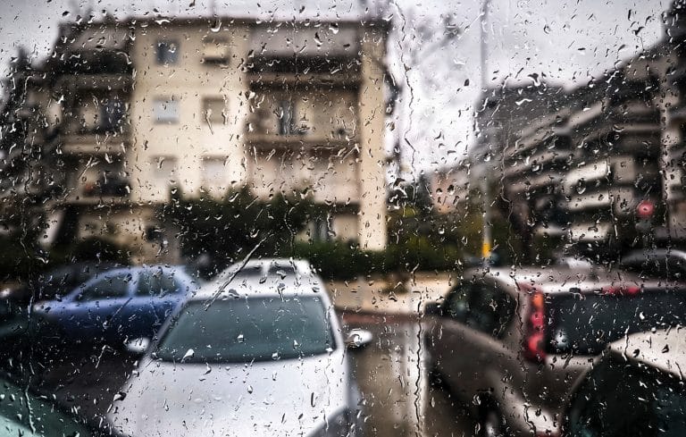Έρχεται θεομηνία – Σαρώνει η κακοκαιρία σε όλη τη χώρα – Ποιες ώρες θα χτυπήσει την Αττική