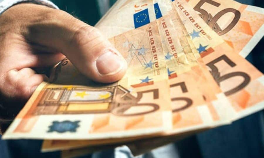 Τρέχει η υποβολή αιτήσεων για pass 200 ευρώ, χωρίς ηλικιακούς "κόφτες" και κριτήρια