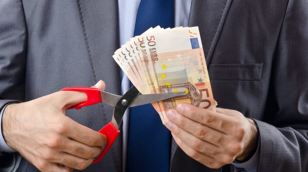 ΣΟΚ και ΔΕΟΣ! Πόσοι χάνουν το επίδομα ανεργίας της ΔΥΠΑ