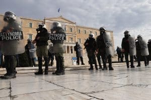 Τέμπη: «Αστακός» η Αθήνα – Drones, Αίαντες και αστυνομικοί με πολιτικά