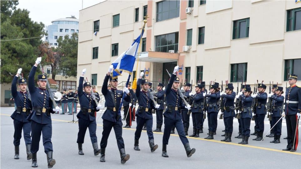 Ποιοι απόφοιτοι λυκείου μπαίνουν στις στρατιωτικές σχολές (ΦΕΚ)