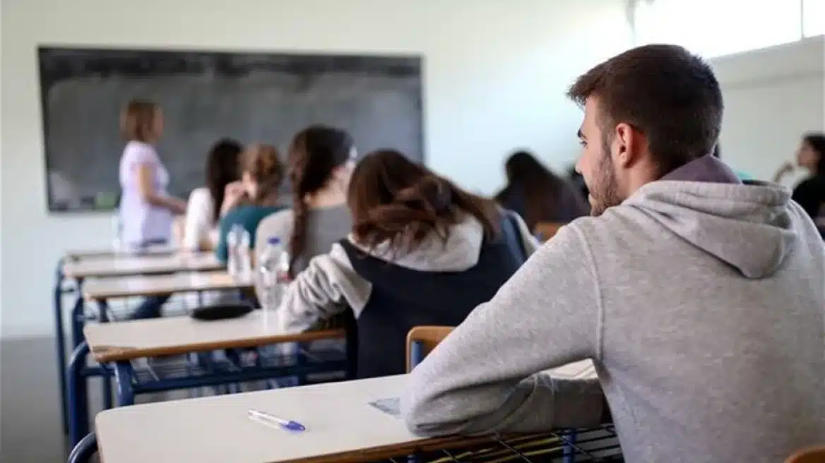 Πανελλήνιες: Τι αλλάζει στον βαθμό του Λυκείου