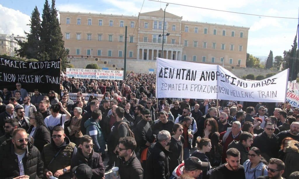 Τέμπη: Δωρεάν ιατρικές υπηρεσίες για νέους στη μνήμη των θυμάτων
