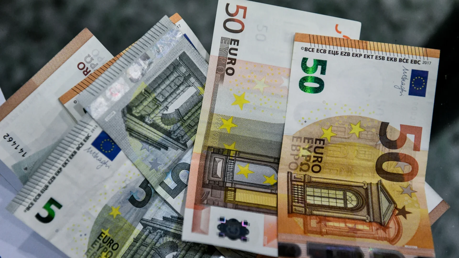 Αναδρομικά από 1.500 έως 12.000€ εντός Απριλίου