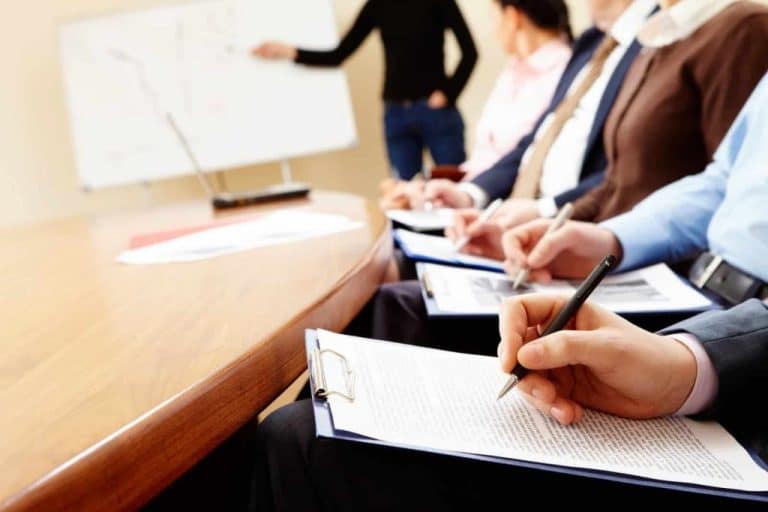 ΔΥΠΑ: Αρχίζει το πρόγραμμα κατάρτισης για 575 ευρώ