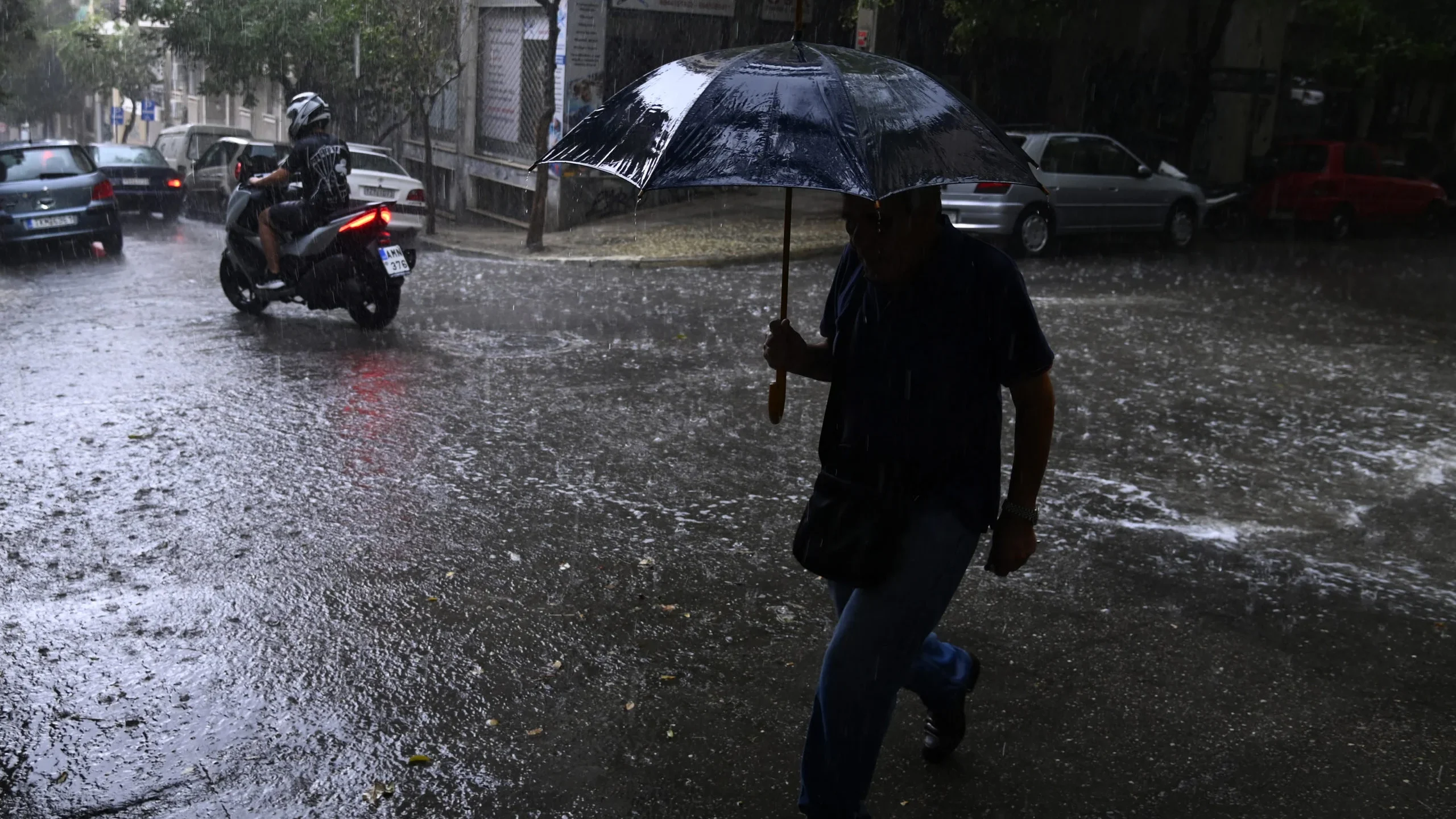 Καιρός: Επιδείνωση με καταιγίδες και χιόνια το επόμενο 48ωρο