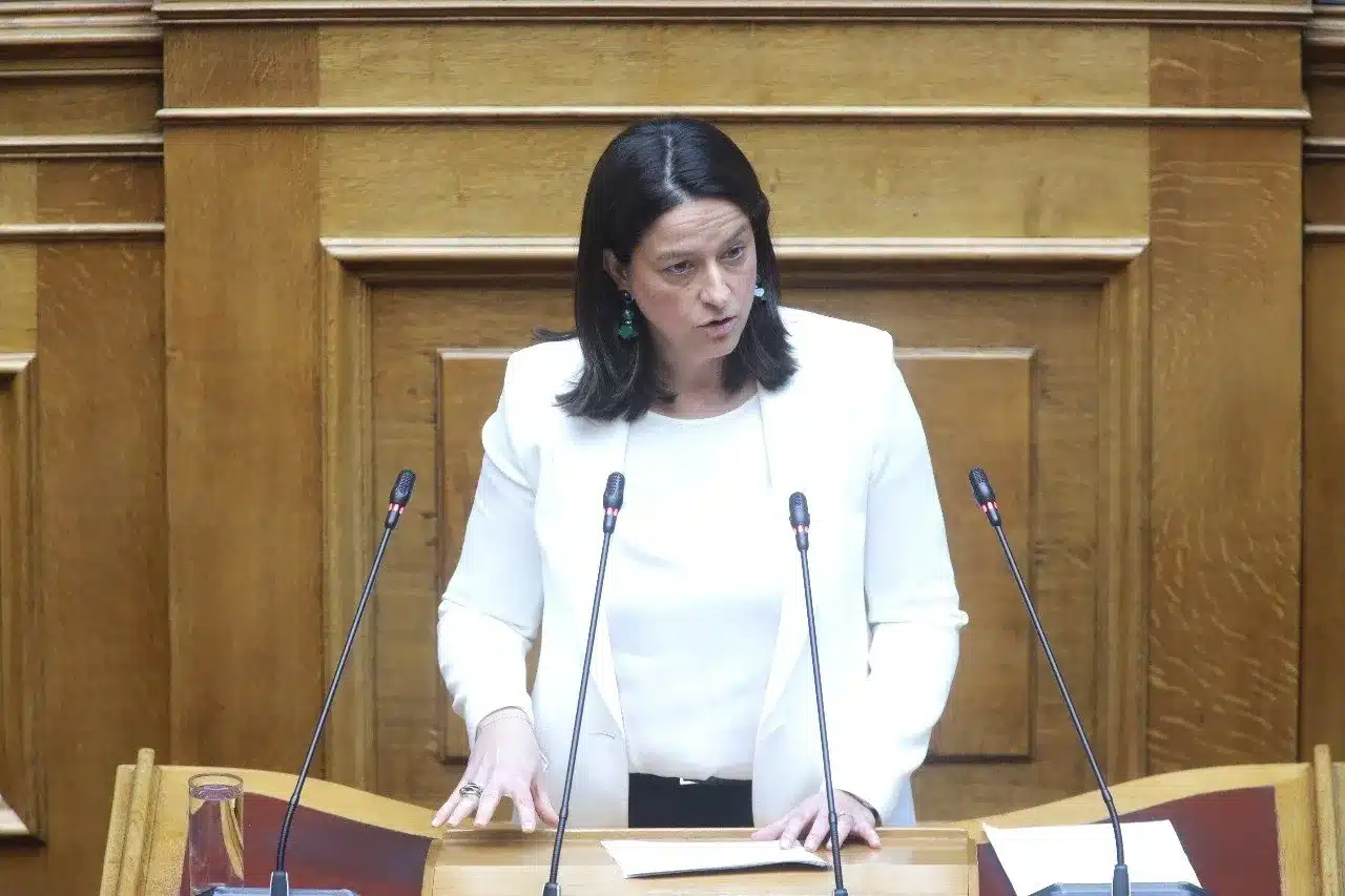 Νίκη Κεραμέως: «Αν είχε ψηφιστεί 13ωρο, όλες οι συμβάσεις θα ήταν ήδη 13ωρες»