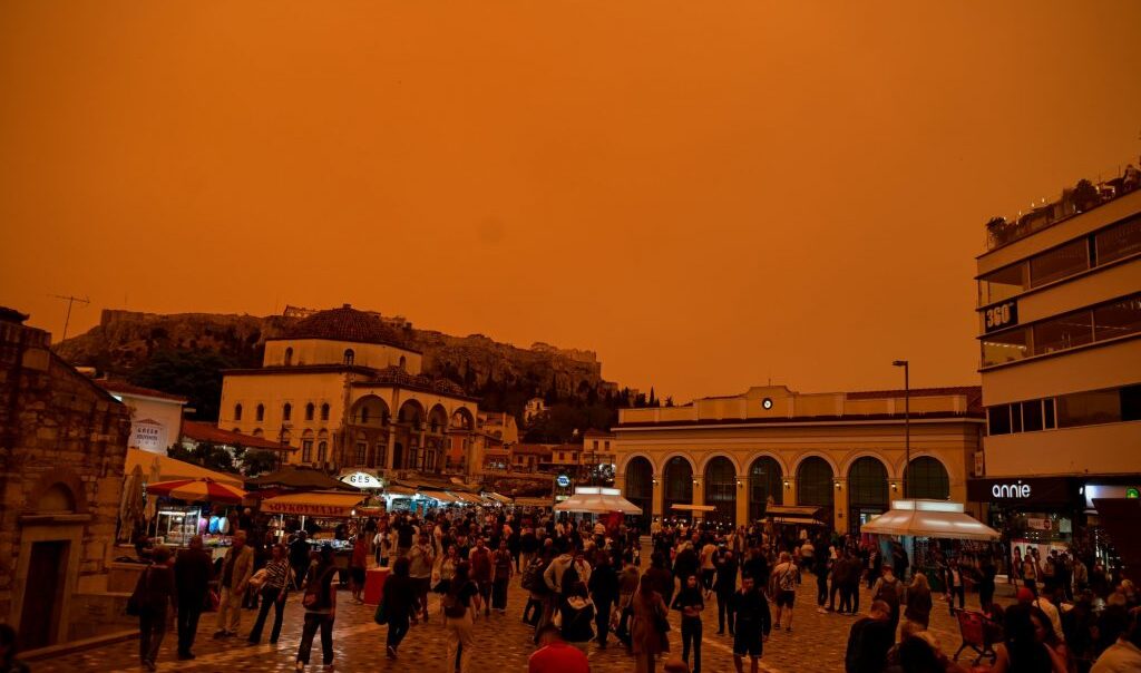 Μ. Πέμπτη με νέο κύμα αφρικανικής σκόνης – “Συναγερμός” για τις ευπαθείς ομάδες