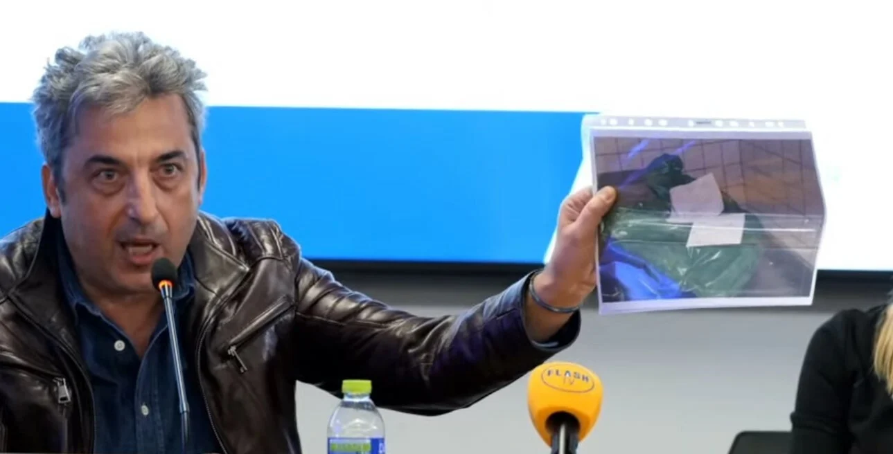 Ασλανίδης: «Σε πράσινες σακούλες μας έδωσαν τα παιδιά μας»