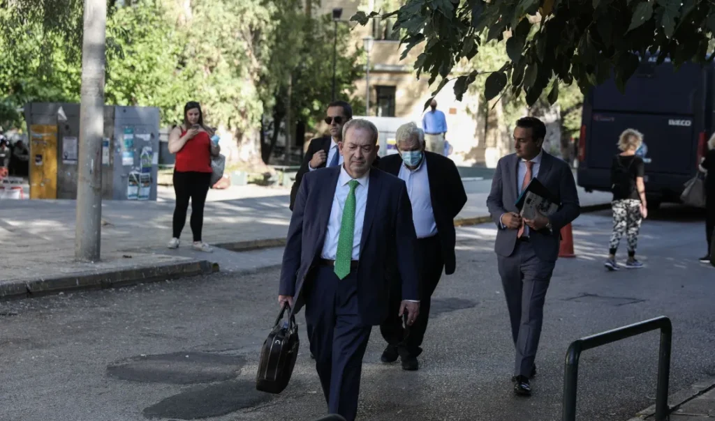 Αθώοι για την υπόθεση Folli Follie ο Χαρ. Γκότσης και ο Τζ. Κουτσολιούτσος