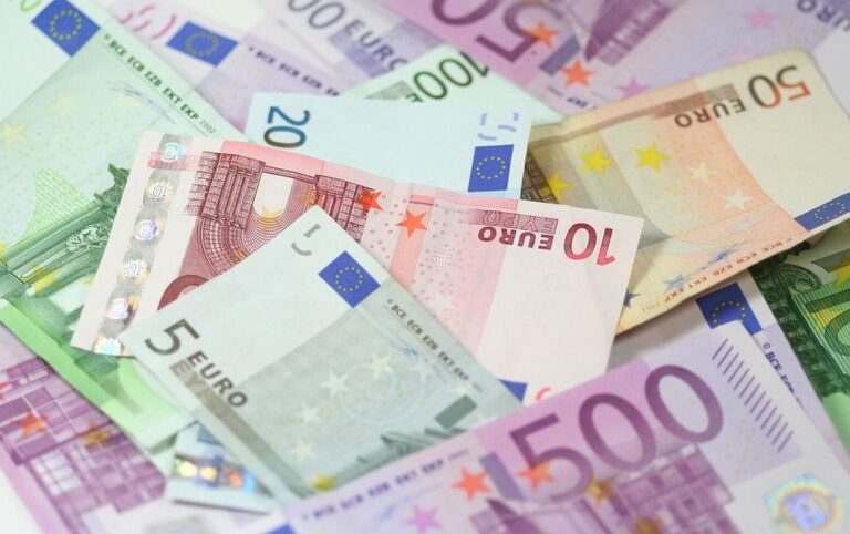 Επίδομα αυξάνει το μισθό σου έως 30%: Ποιους αφορά