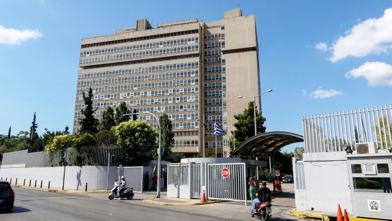 110 μόνιμες προσλήψεις στην Εθνική Υπηρεσία Πληροφοριών