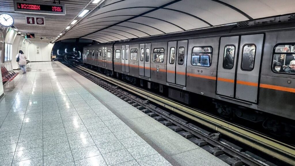 Μετρό: Κλειστοί οι σταθμοί "Ευαγγελισμός" και "Μέγαρο Μουσικής" - Άτομο έπεσε στις ράγες