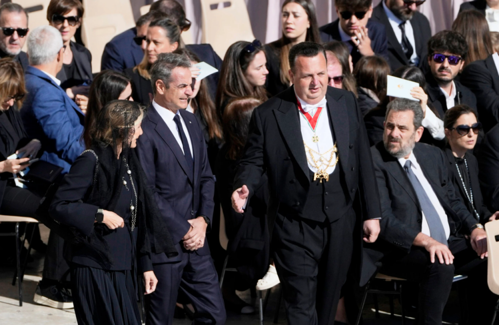 Στην κηδεία του Πάπα Φραγκίσκου ο Κυριάκος Μητσοτάκης