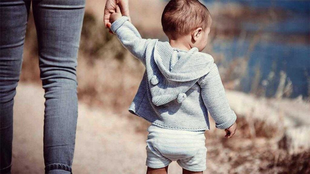 Παπαθανάσης: 56 εκατ. ευρώ από το ΕΣΠΑ για την εφαρμογή της δράσης «Νταντάδες της Γειτονιάς»