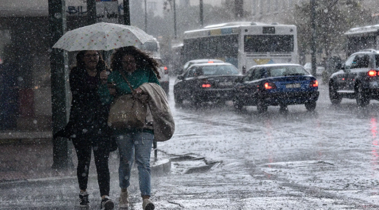Έκτακτο δελτίο ΕΜΥ: Επιδείνωση του καιρού με σφοδρές καταιγίδες – Δείτε που