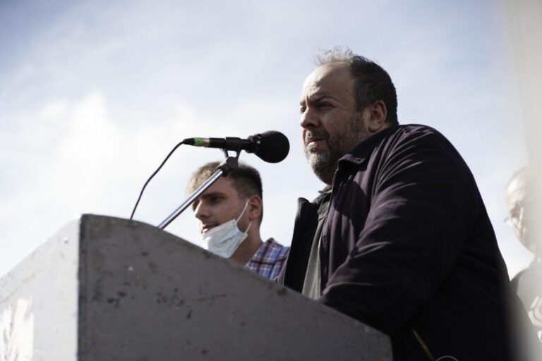 Aπόλυση Γενηδούνια: Προστατευμένος από τον νόμο, απολύθηκε με εξώδικο