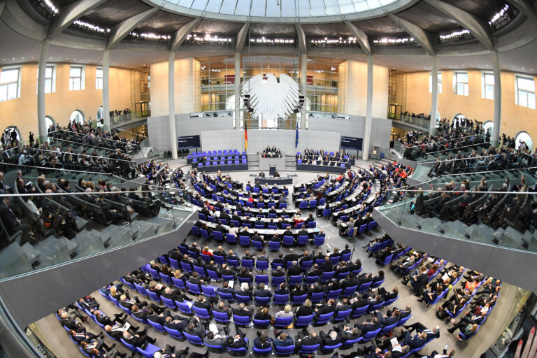 Γερμανία: Πιθανή η δεύτερη ψηφοφορία ακόμη και σήμερα