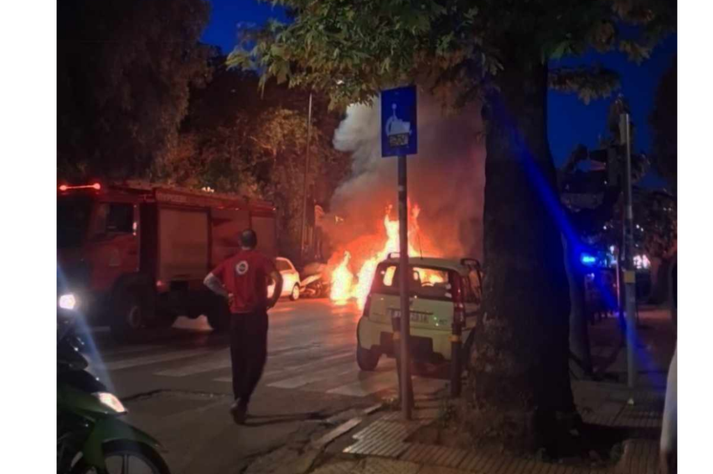 Παγκράτι: Απανθρακωμένος άνδρας σε αυτοκίνητο με ξένες πινακίδες