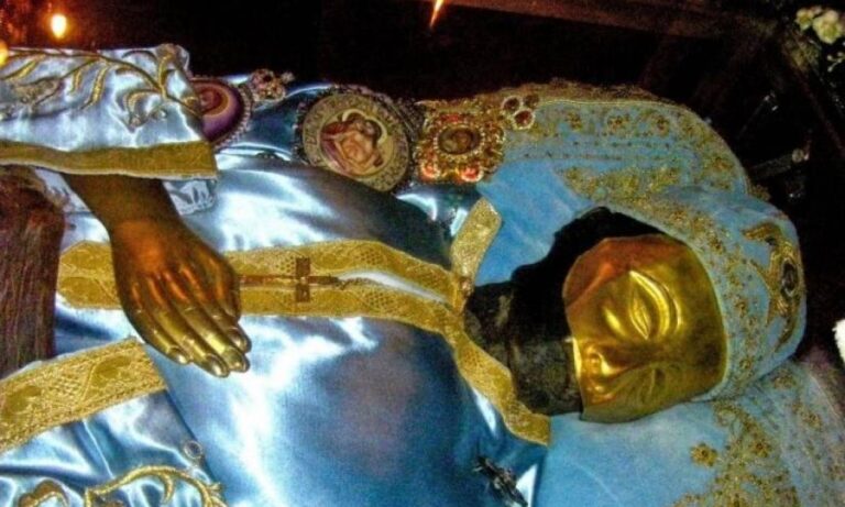 Εορτολόγιο: Ποιοι γιορτάζουν σήμερα Τρίτη 27 Μαΐου 2025
