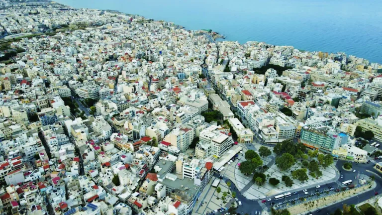 Μετακομίζεις και πληρώνεσαι: Ποια τα ποσά των ενισχύσεων