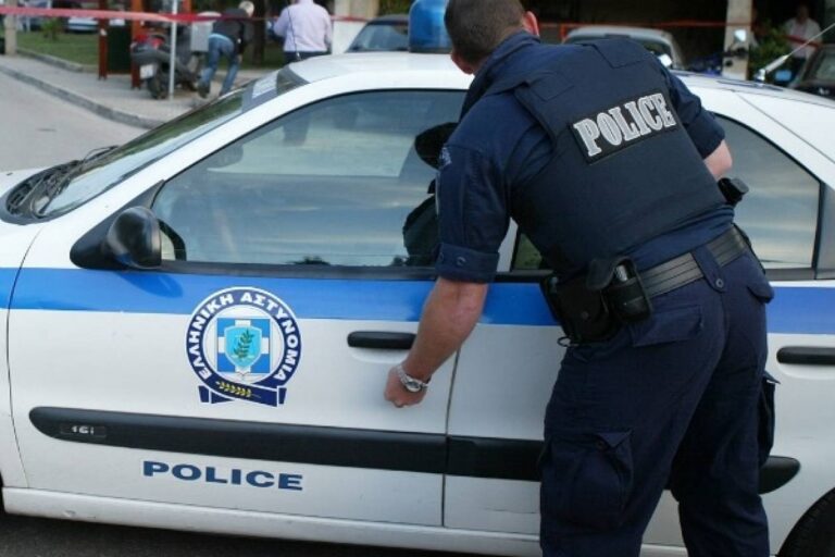 Εκρήξεις αυτοσχέδιων μηχανισμών σε σπίτια στον Άγιο Δημήτριο και Δάφνη
