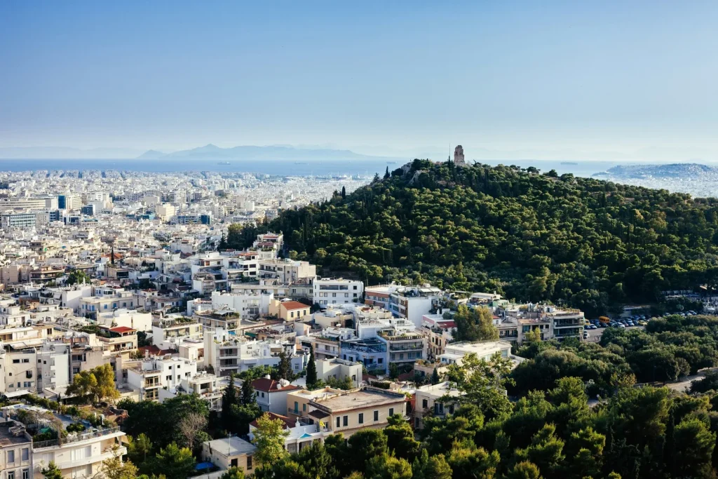 Πώς ξεκλειδώνουν τα κλειστά σπίτια – Τι να προσέξετε στα ψιλά γράμματα