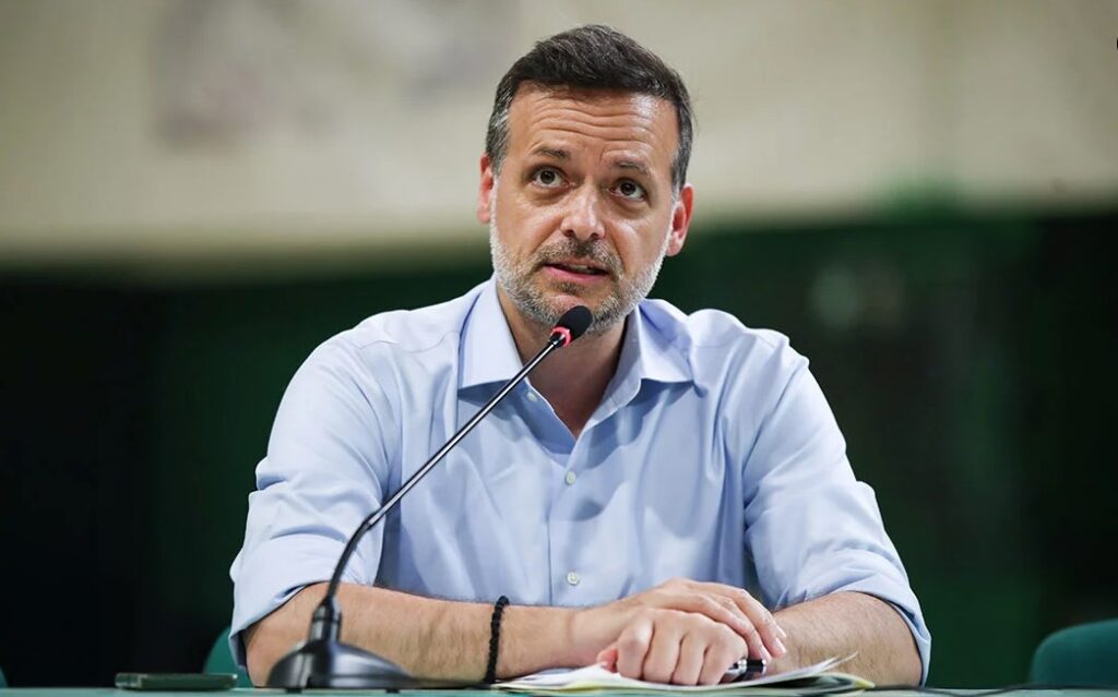 Δούκας για πλημμύρες: «Ίσως τα βίντεο να ήταν προϊόν τεχνητής νοημοσύνης»