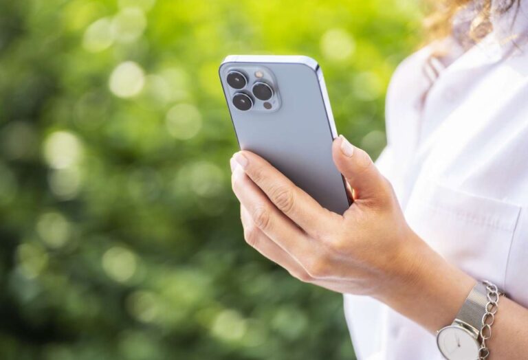 Τέλος το WhatsApp σε αυτά τα κινητά – Τι πρέπει να κάνεις (λίστα)