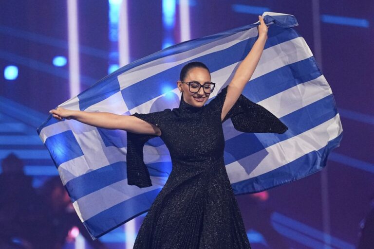 Σάλος σε σχολείο της Πάτρας: Δασκάλα κατηγορείται επειδή έβαλε την “Αστερομάτα” της Κλαυδία