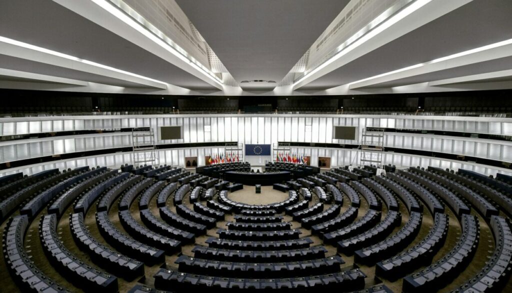 Η Ευρωπαϊκή Επιτροπή παραπέμπει την Ελλάδα στο δικαστήριο της Ε.Ε.