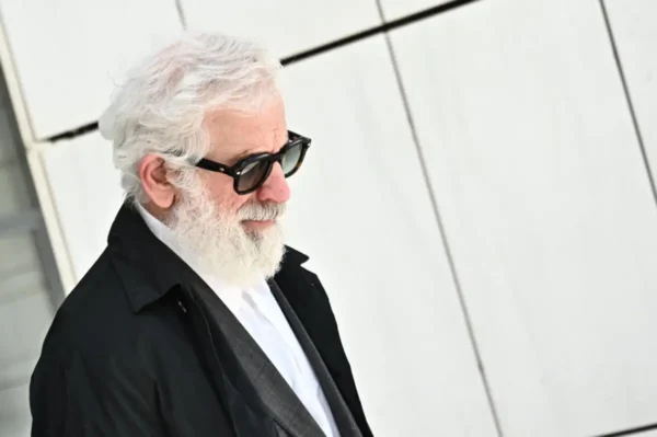 Πέτρος Φιλιππίδης: Κάηκε το σπίτι του στην Πατησίων