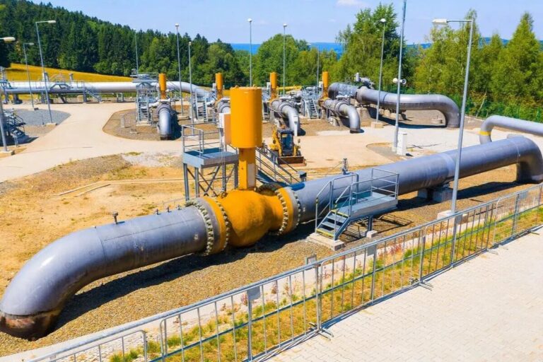 ΕΕ: Εγκρίθηκε η απαγόρευση της εισαγωγής ρωσικού φυσικού αερίου