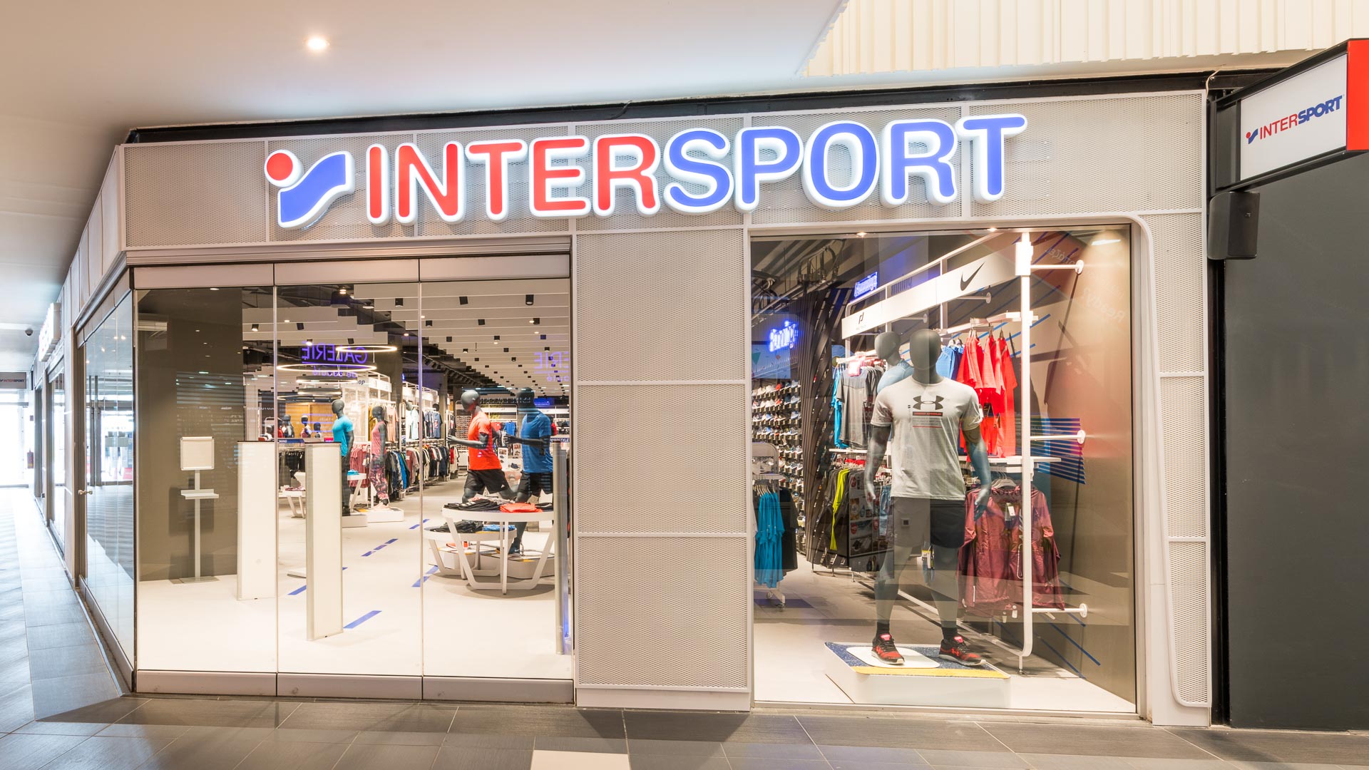 Intersport: Δουλειά τώρα σε 21 περιοχές - Δείτε αναλυτικά που