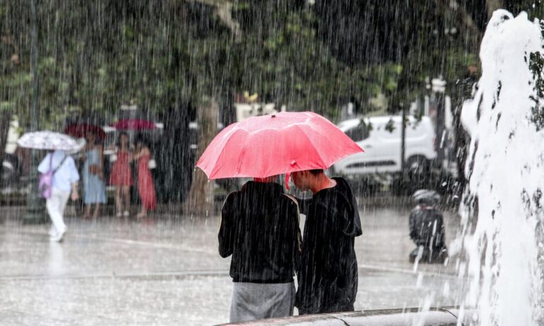 Χαλάει ο καιρός – Πότε θα ρίξει… καρέκλες!