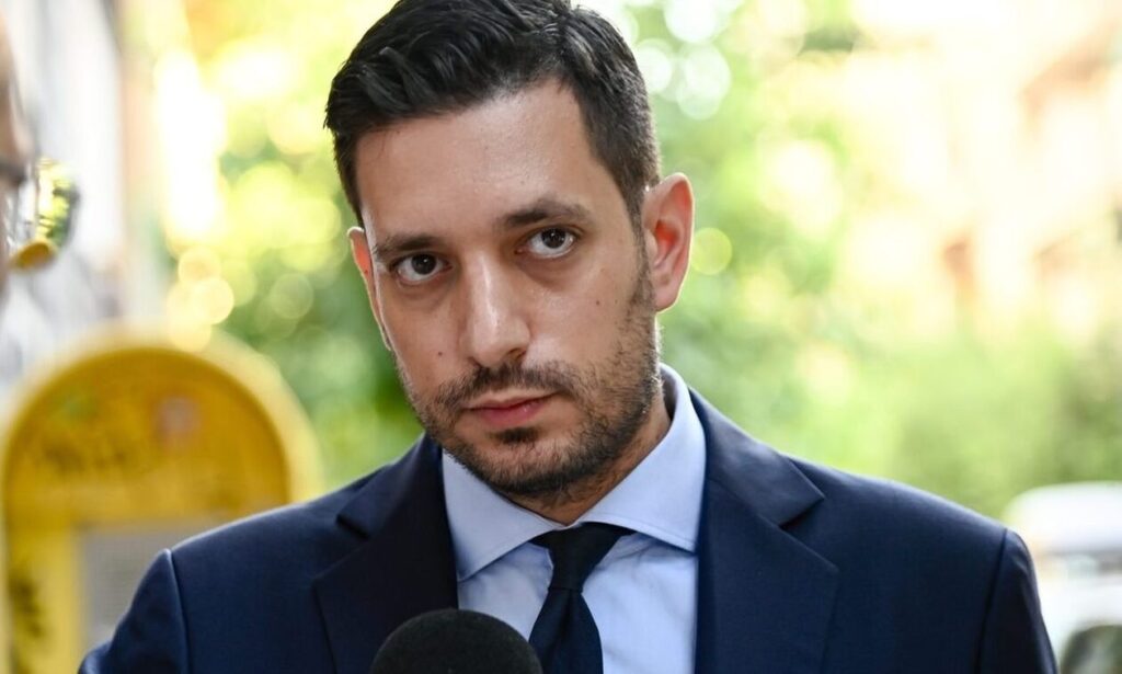 Κυρανάκης: Τέλος στα «διπλοπεράσματα» από τα ακυρωτήρια των εισιτηρίων στο μετρό!