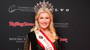 Αποχώρηση-σοκ από τα καλλιστεία Miss World:  Τι καταγγέλλει η Μις Αγγλία