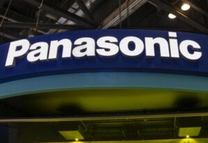 Panasonic: Περικοπή 10.000 θέσεων εργασίας